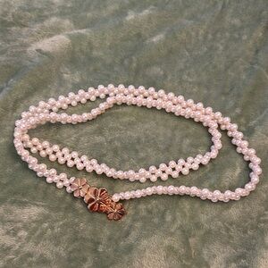 BloomChic White and Gold Belt with Elegant Design